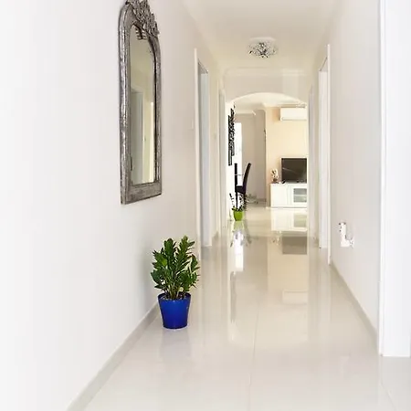 דירה Seagull Penthouse *