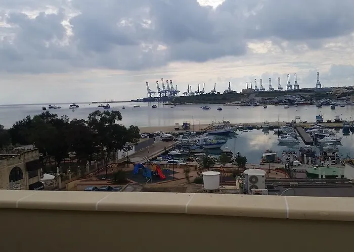 Seagull Penthouse * Marsaxlokk