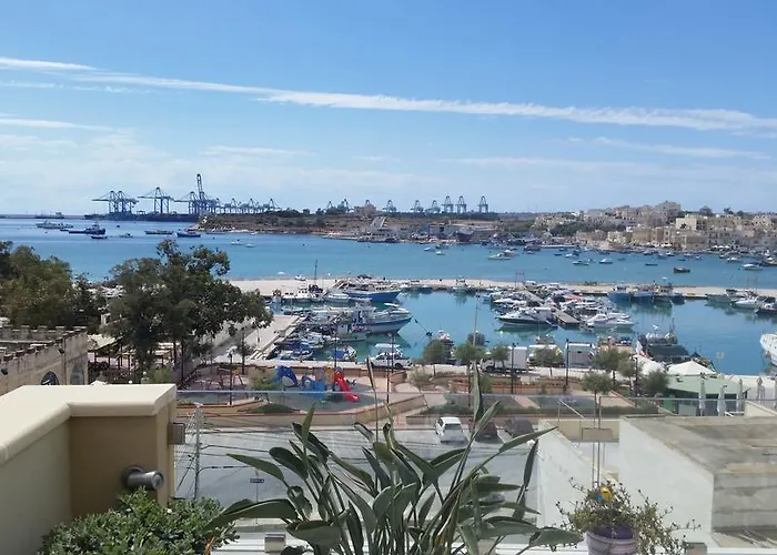 Апартаменты Seagull Penthouse